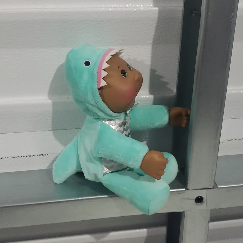 Cleo shark cabbage‎ patch kids cuties NWOT